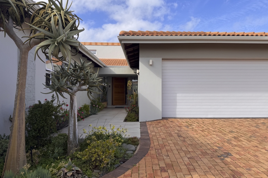 4 Bedroom Property for Sale in Langebaan Country Estate Western Cape
